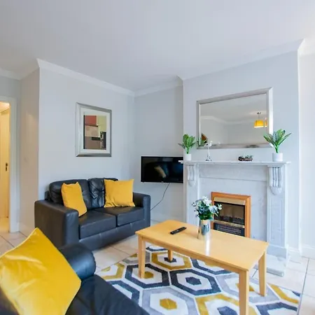 Апартаменты 29 - 2 Bed By Shortstays *