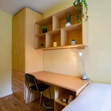 2 Bed By Shortstays Galway