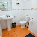 29 - Spacious 2br - Sleeps 6