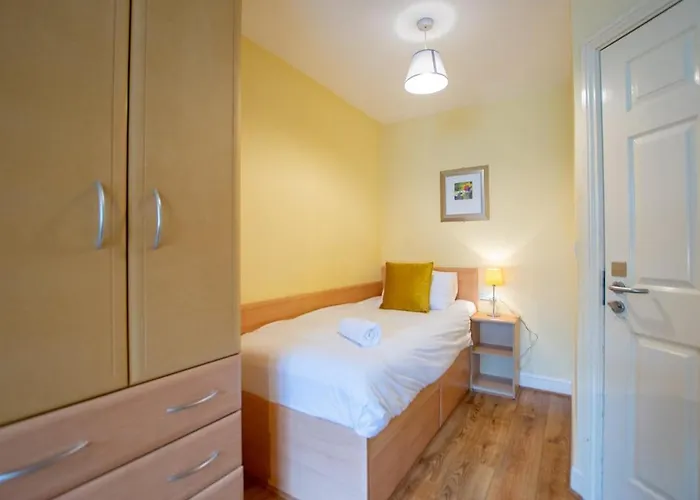 29 - 2 Bed By Shortstays Apartment Galway